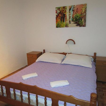 Vuk Apartman Senj  Bilik gambar