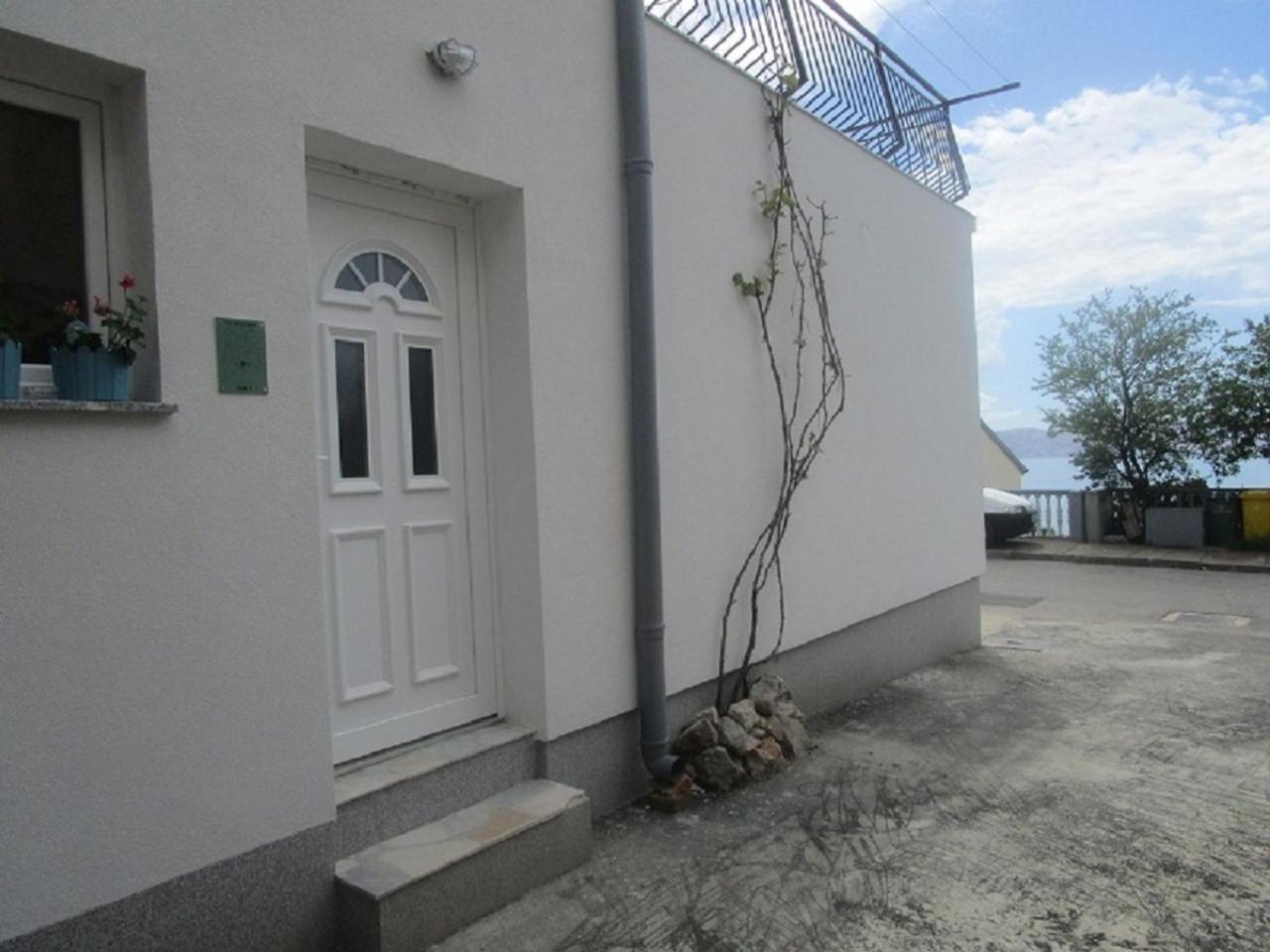 Vuk Apartman Senj  Bilik gambar