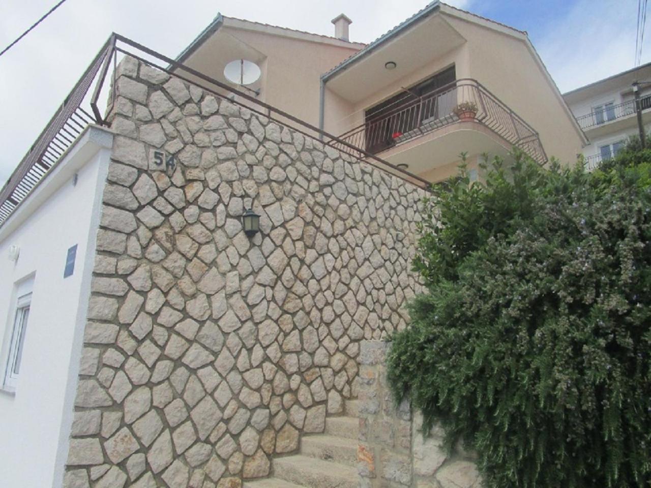 Vuk Apartman Senj  Bilik gambar