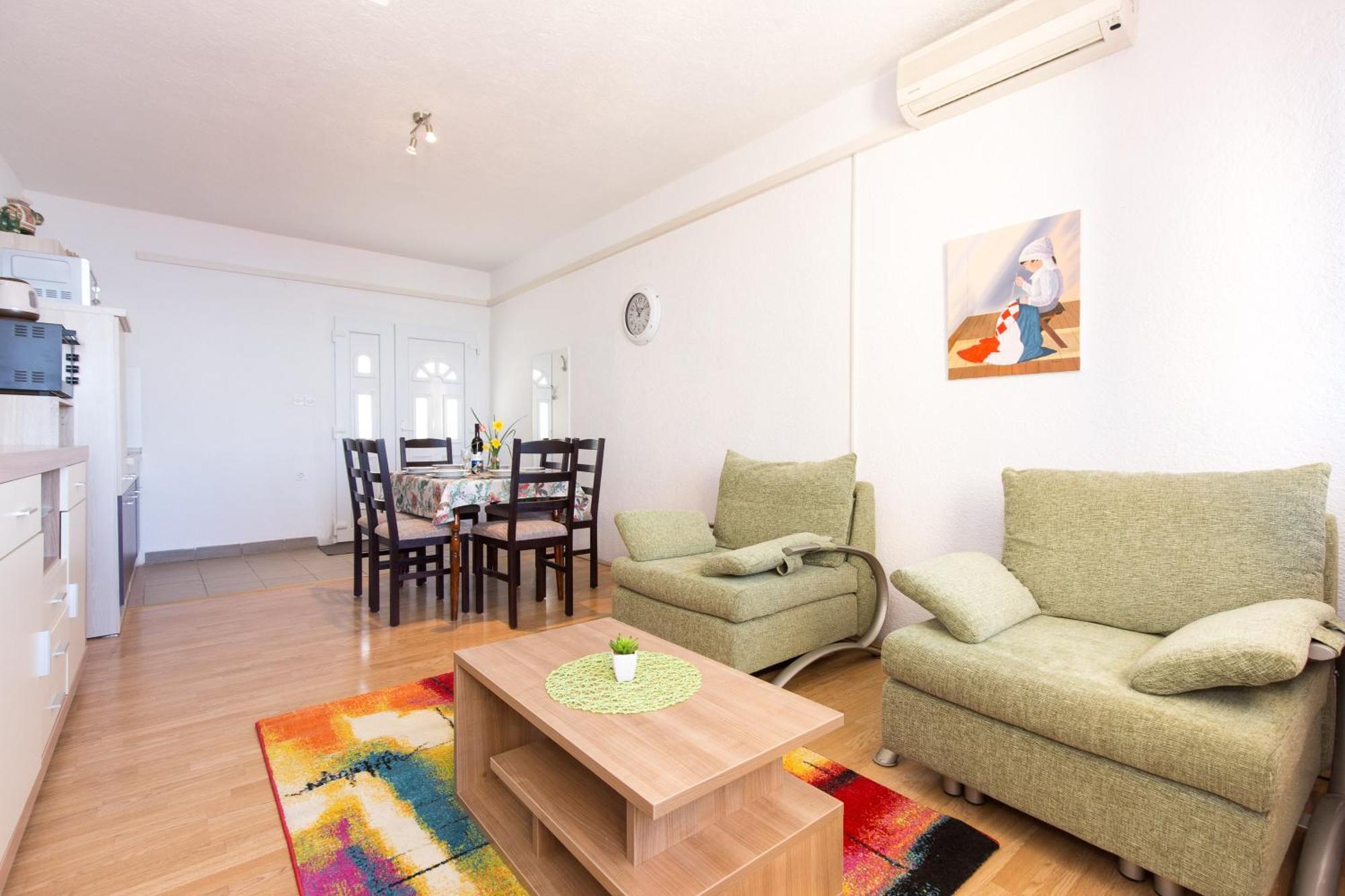 Vuk Apartman Senj  Bilik gambar